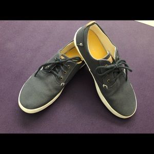 Boy’s SPERRY Memory Foam Canvas Sneakers (Sz 6M)